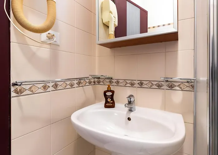 Ormea--single Beds Apartment Turin